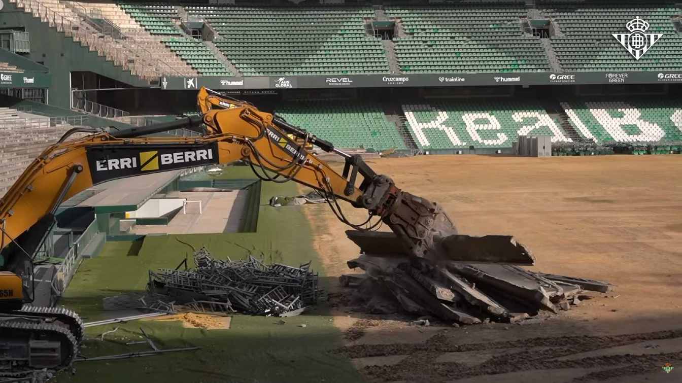 Construction of Estadio Benito Villamarín