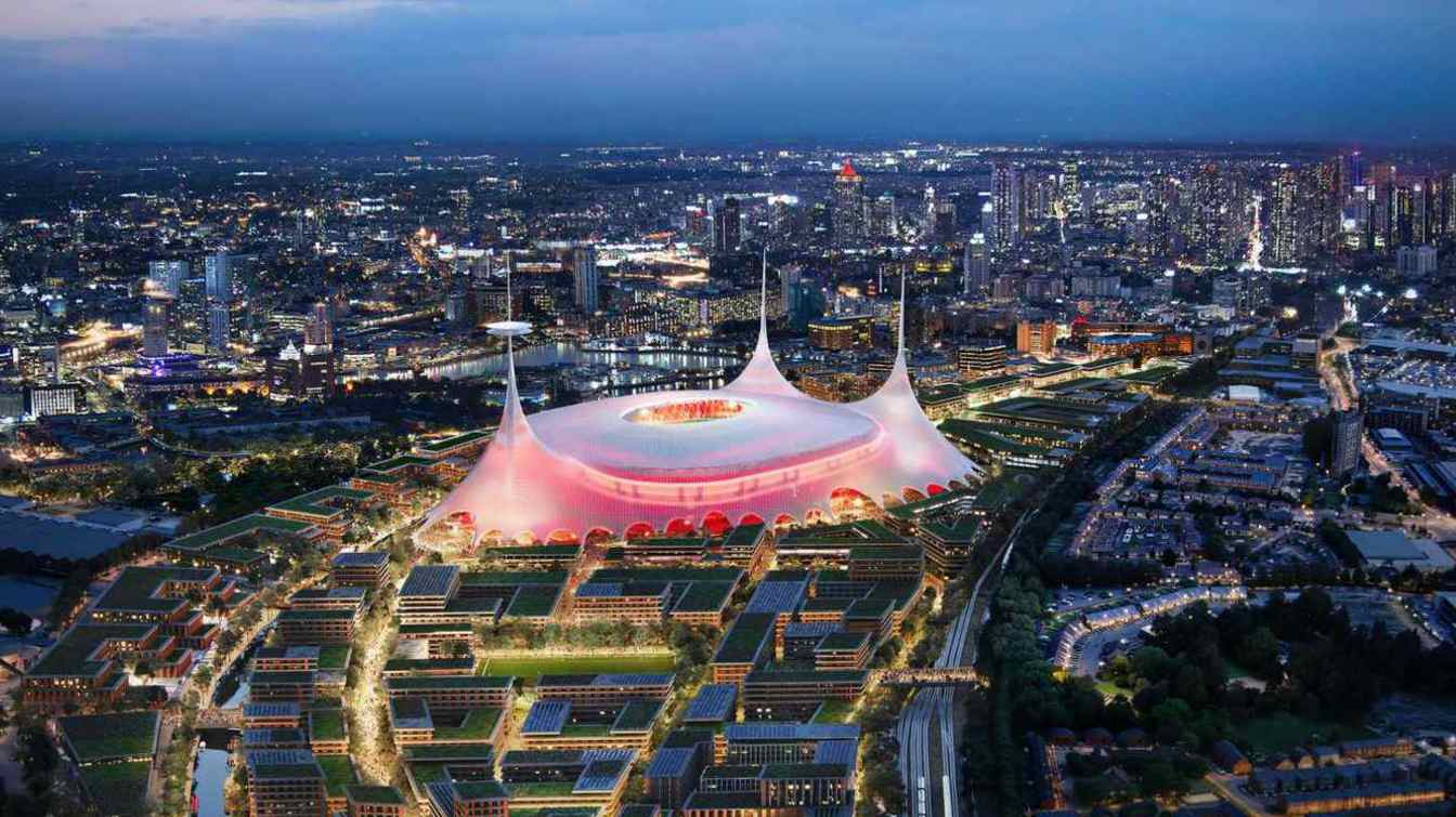 The planned construction of New Trafford could pave the way for over &euro;200 million in long-term sponsorship rights.