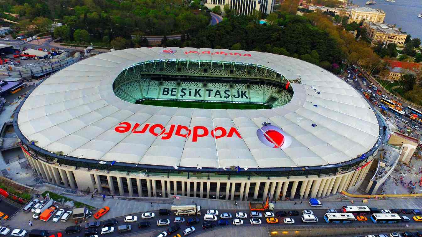 T&uuml;praş Stadyumu