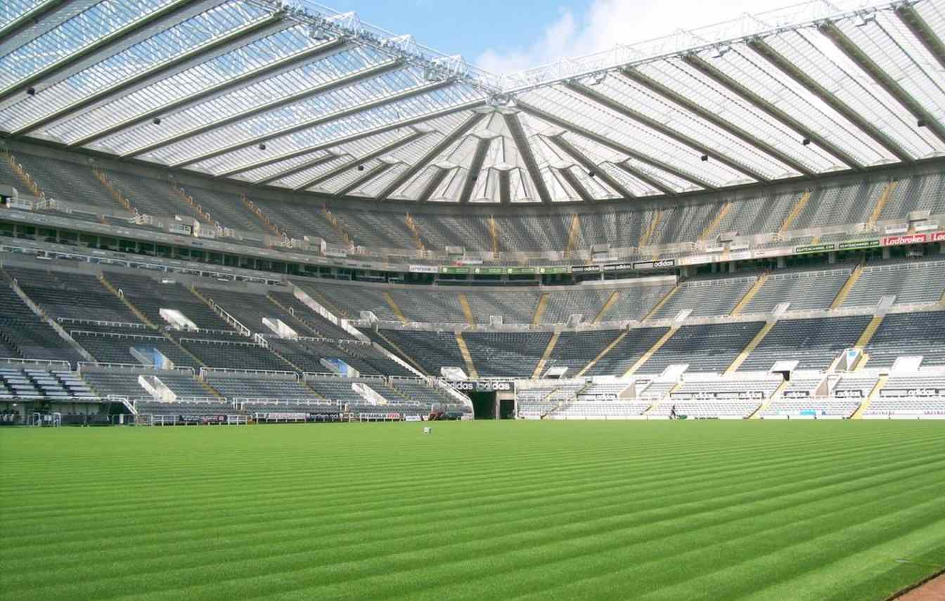 Newcastle United is considering two options for the future of St James&rsquo; Park &ndash; expanding the current stadium or building a new venue with a capacity of up to 65&ndash;70,000 seats.