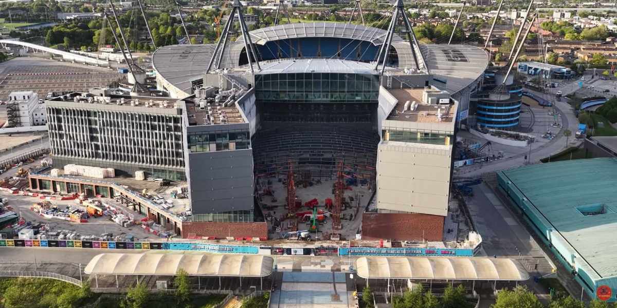 England: “The Pep Guardiola Stand”. Manchester City honours its manager and opens new North Stand