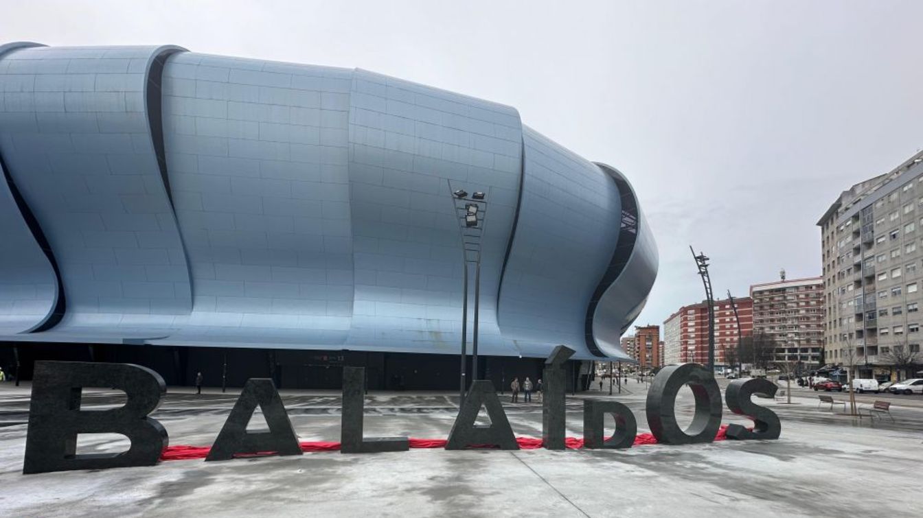 The statue of Iago Aspas will be located near the letters Bala&iacute;dos.