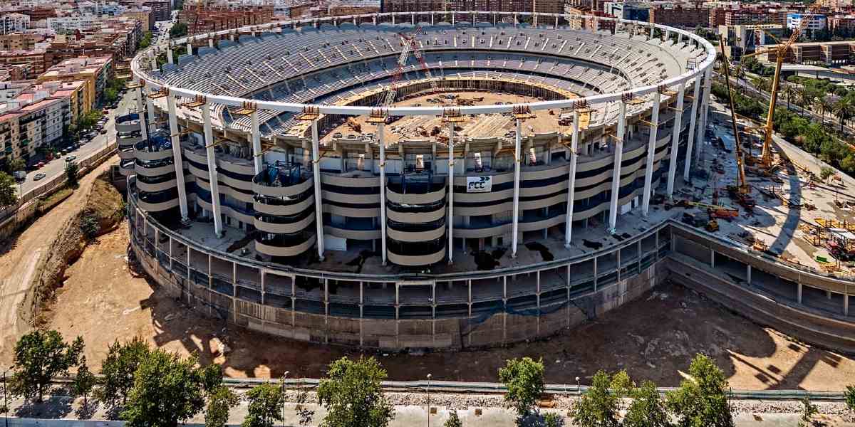 Spain: Nou Mestalla’s compression ring is now complete