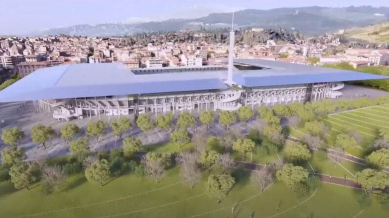 ACF Fiorentina has declared its willingness to invest &euro;55 million in the completion of the Stadio Artemio Franchi redevelopment. The move could strengthen Florence&rsquo;s bid for UEFA Euro 2032, although key details regarding costs, deadlines and stadium management are still under negotiation.
